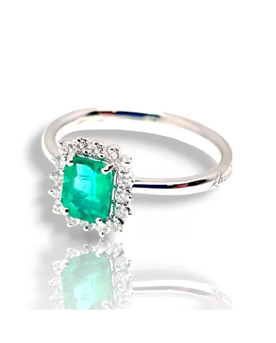 Anello Smeraldo 0,70ct e diamanti 0,17ct