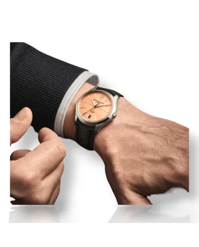 Clifton auto Baumatic 39mm Baume & Mercier Ref M0A10778