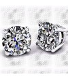 Earrings with diamond