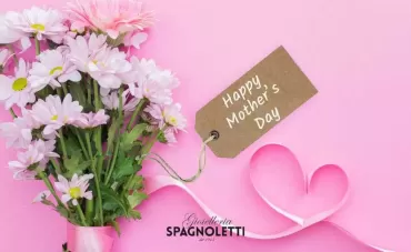 Un Gioiello per Celebrare l'Amore di Mamma
